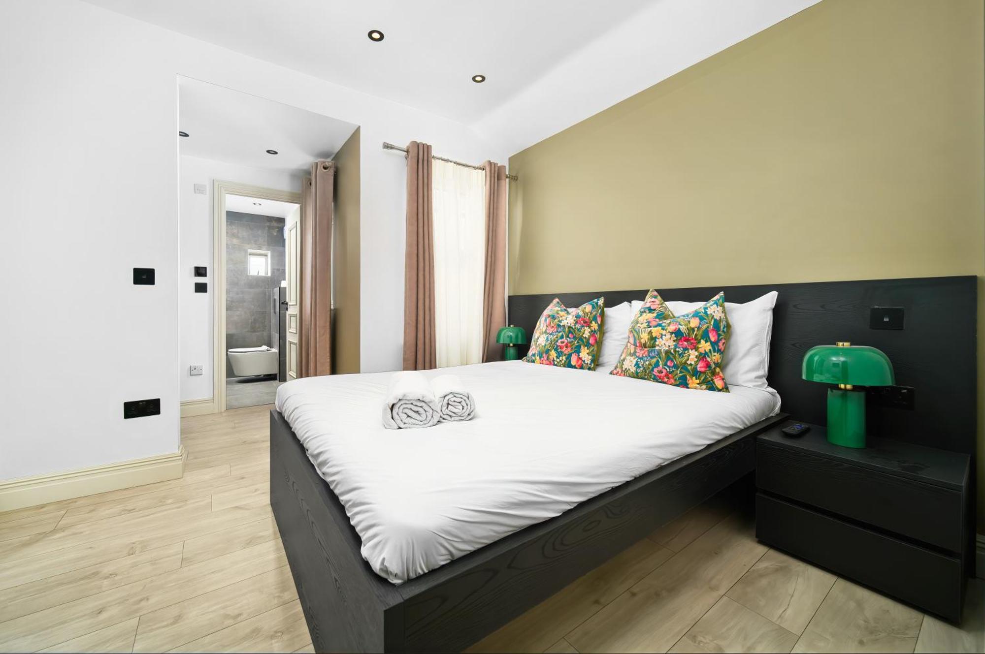 Nine Elms Modern Studio Apartments London Eksteriør bilde