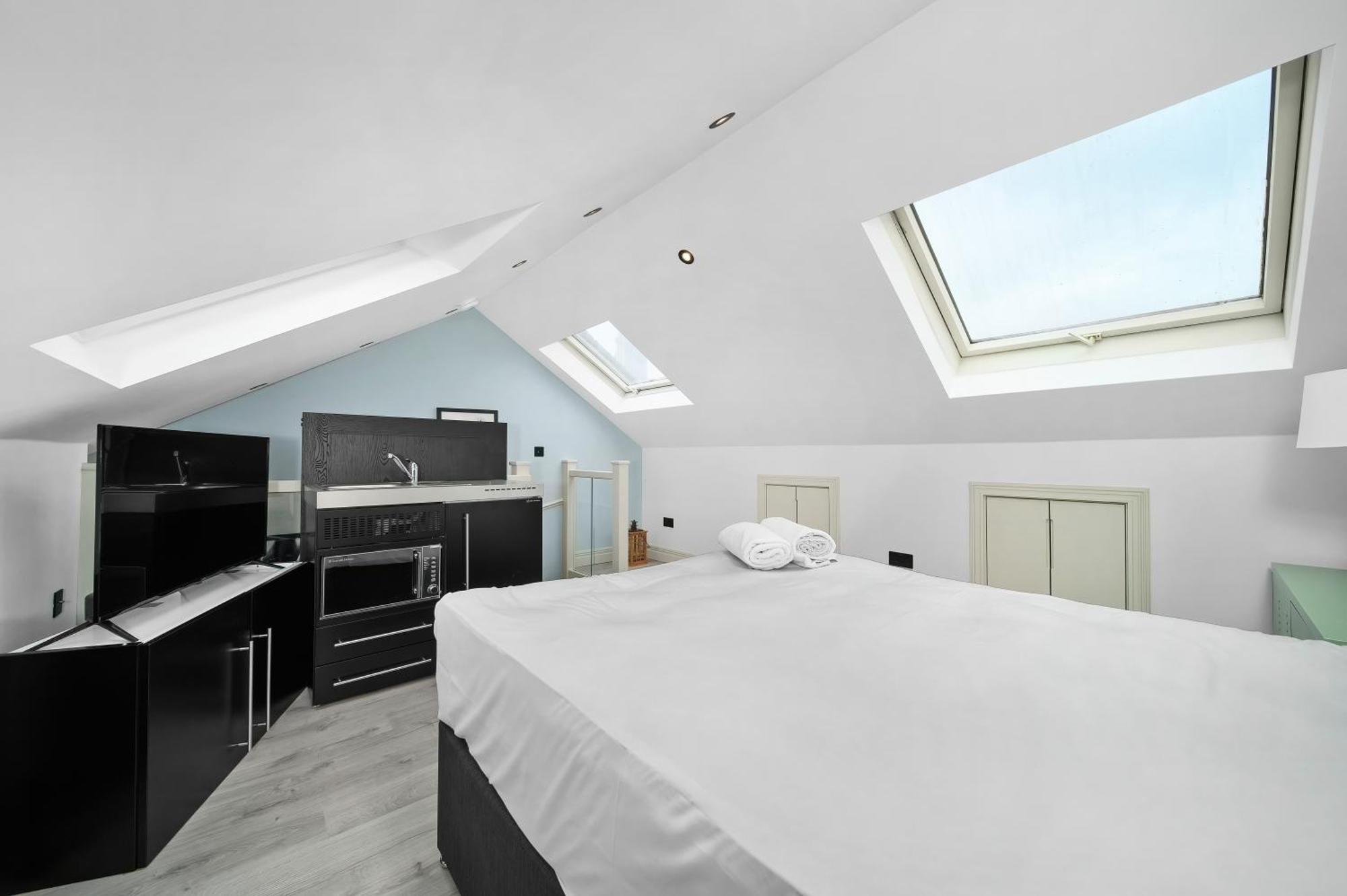 Nine Elms Modern Studio Apartments London Eksteriør bilde